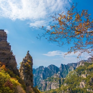 秋意之中，远眺山川