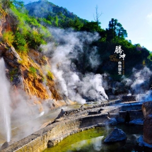 水洗般的石子山道